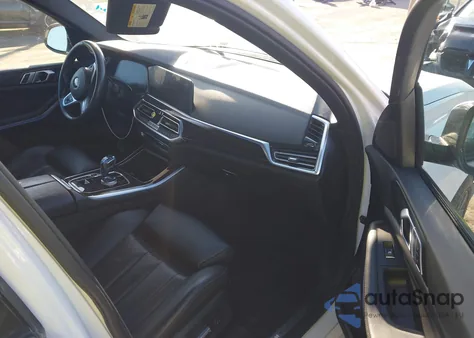 2019 BMW X5 xDrive40I z USA, uszkodzony, nr VIN 5UXCR6C52KLL64191